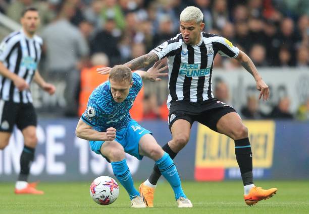 中以精准的 中以精准的