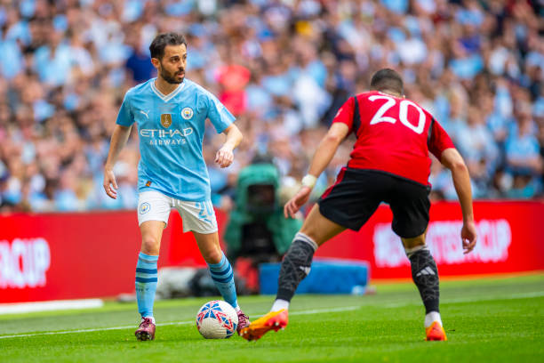 伤缺席时 伤缺席时